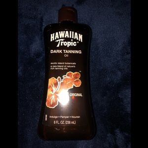 Hawaiian dark tanning oil